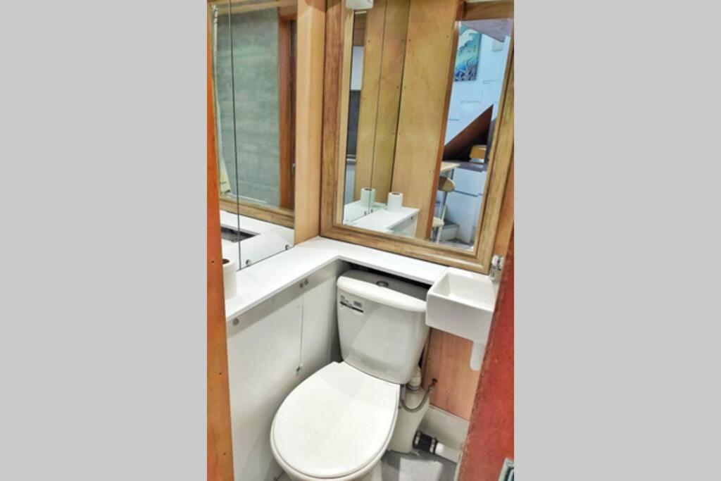 Apartamento Cute & Cosy Loft-Style Studio Close To Beach Bournemouth Exterior foto
